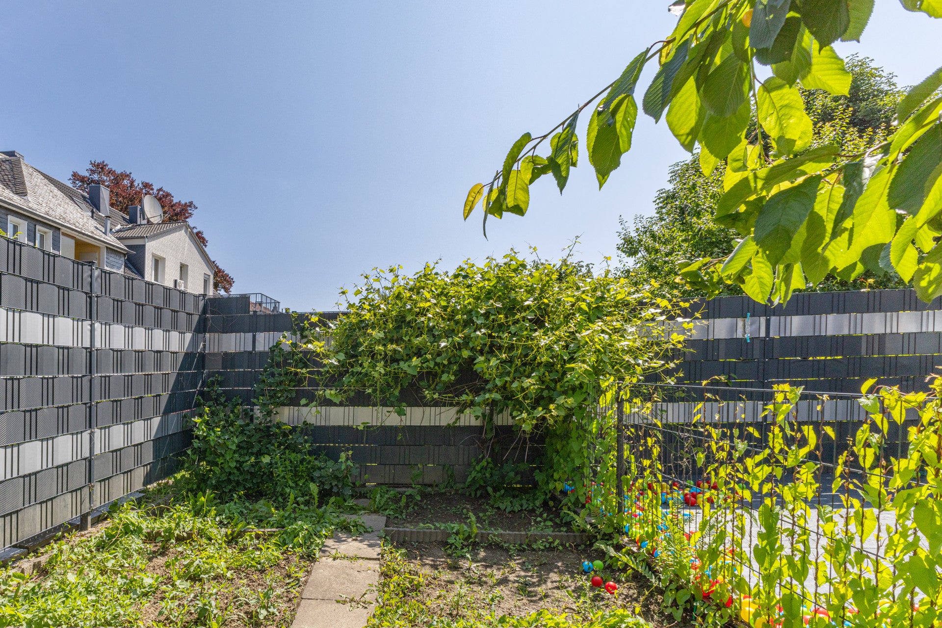 Mehrfamilienhaus mit Charme & Rendite – Wuppertal-Barmen