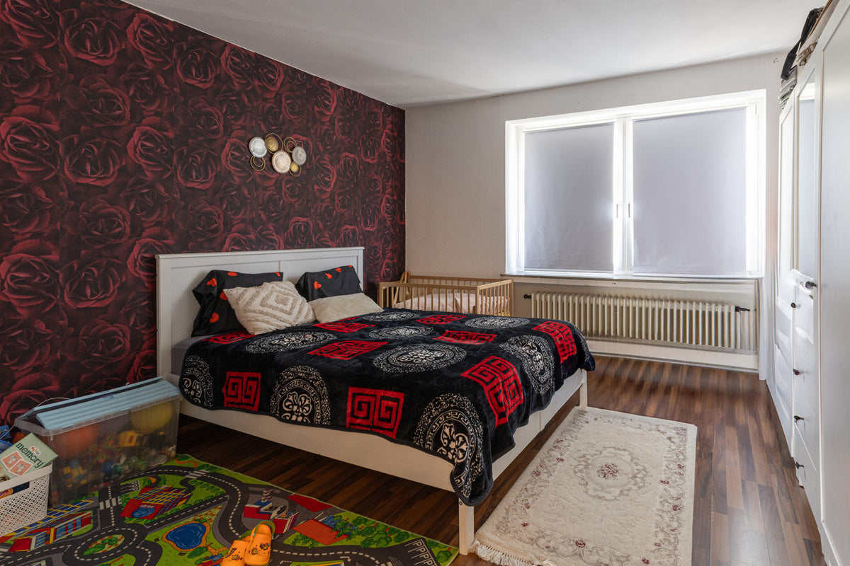 Gepflegtes Mehrfamilienhaus mit Balkonen und solider Bausubstanz – Wuppertal-Langerfeld