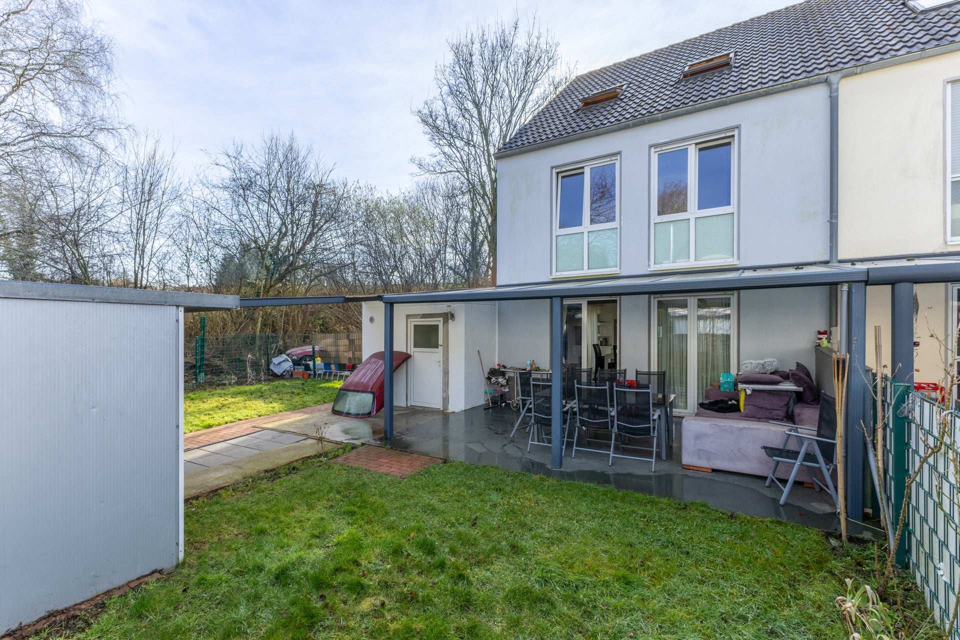 Familienidyll am Waldrand – Großzügiges Reihenendhaus in Dortmund-Mengede