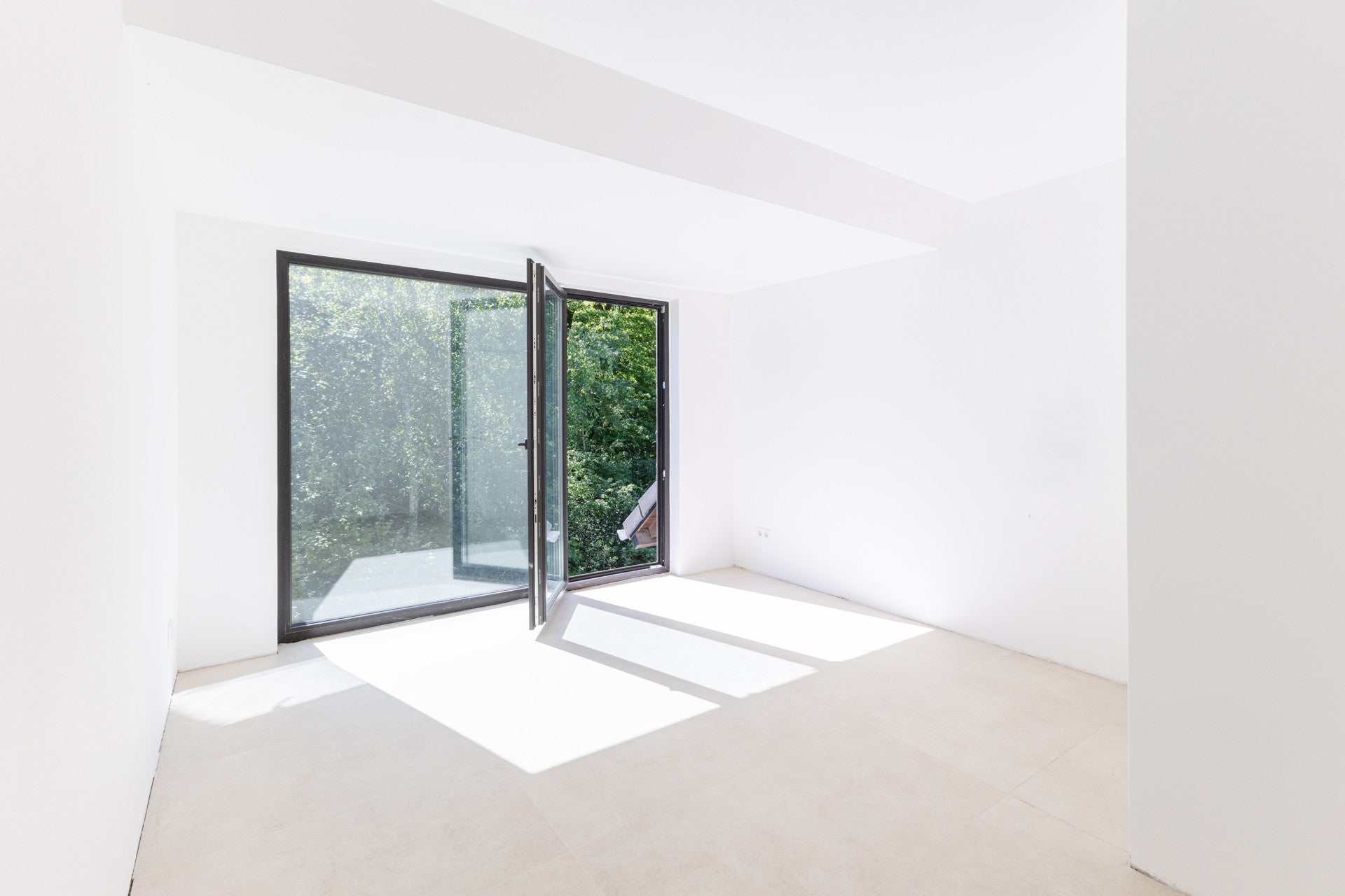 Fast bezugsfertig: Stilvolles Haus in Dortmund-Holzen mit Garten, Kamin, Wellnessbad & Ausblick.