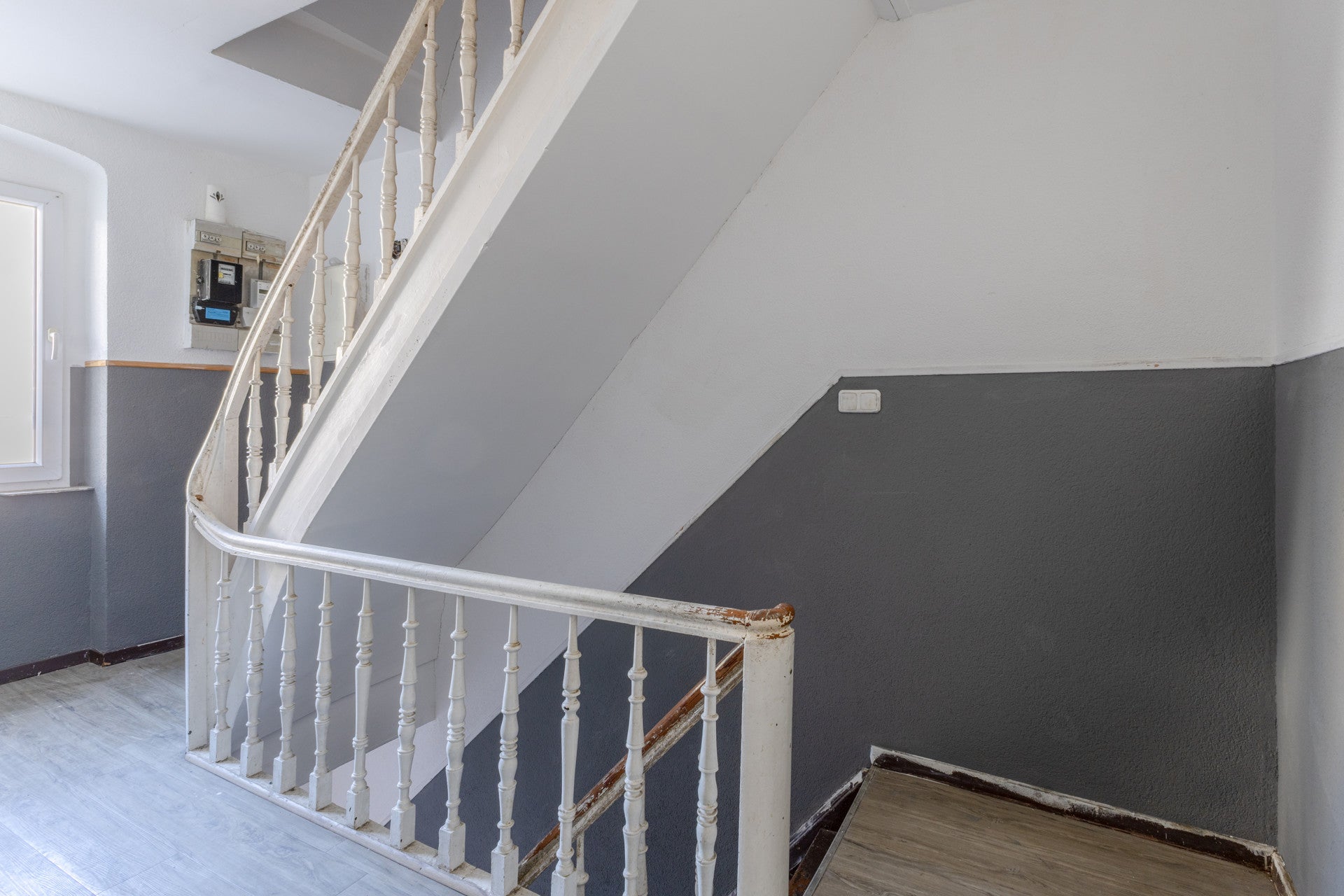 Attraktives Wohn- und Geschäftshaus in belebter Lage von Wuppertal-Barmen – Ideal für Kapitalanleger