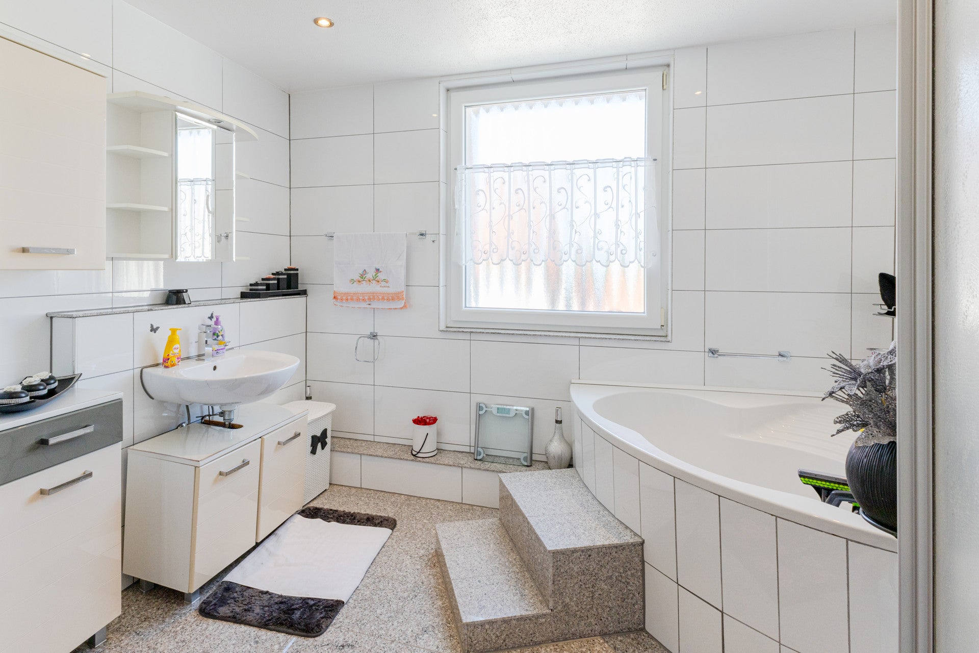 Mehrfamilienhaus mit Charme & Rendite – Wuppertal-Barmen