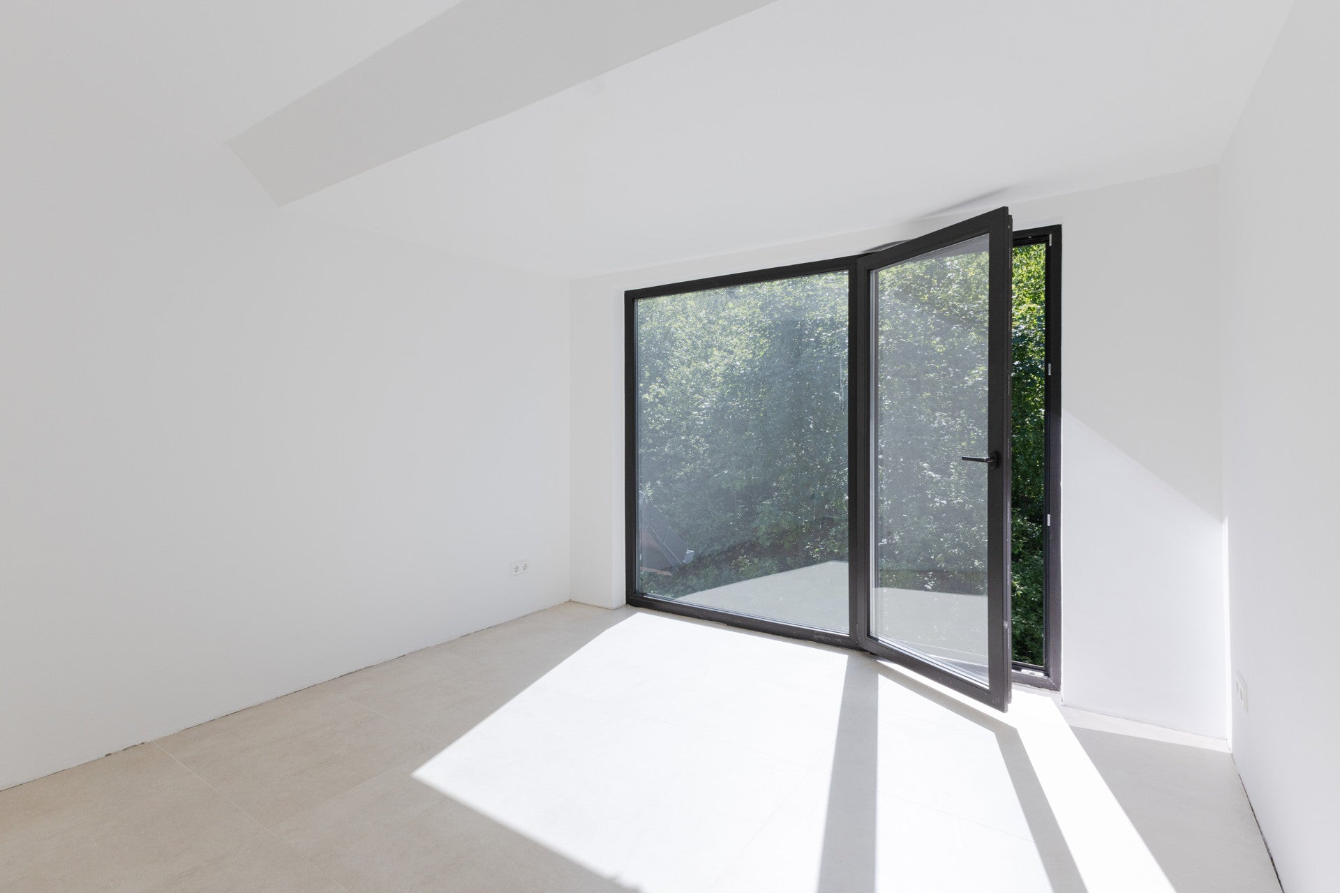 Fast bezugsfertig: Stilvolles Haus in Dortmund-Holzen mit Garten, Kamin, Wellnessbad & Ausblick.