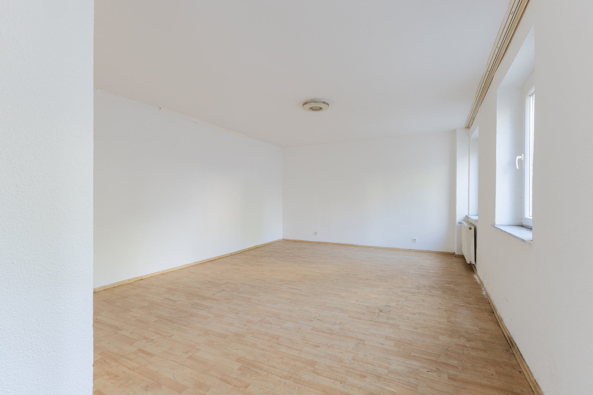 Attraktives Wohn- und Geschäftshaus in belebter Lage von Wuppertal-Barmen – Ideal für Kapitalanleger