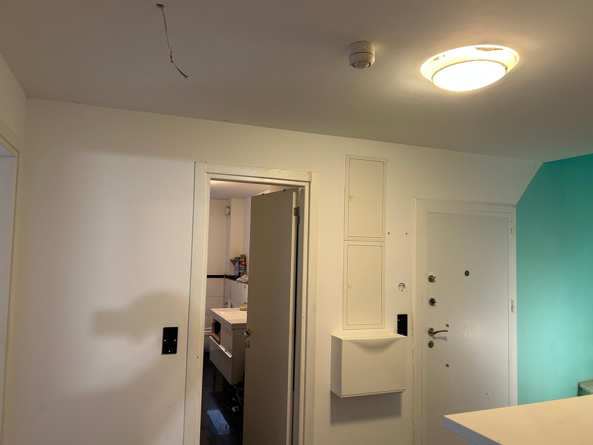 Vielseitiges Mehrgenerationenhaus mit modernster Technik und großzügigem Grundstück.