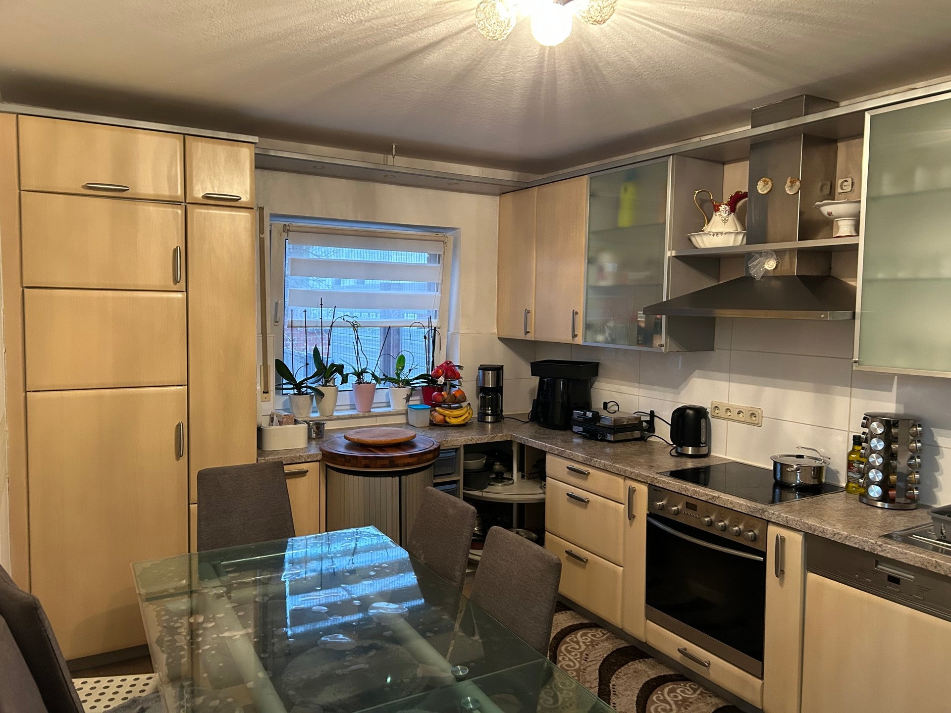 Attraktives Mehrfamilienhaus in zentraler Lage – Rentable Kapitalanlage in Troisdorf