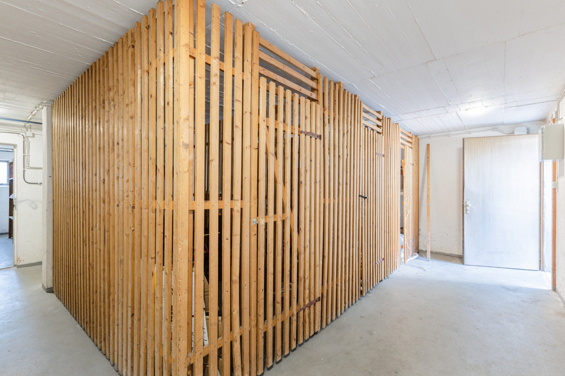 Gepflegtes Mehrfamilienhaus mit Balkonen und solider Bausubstanz – Wuppertal-Langerfeld