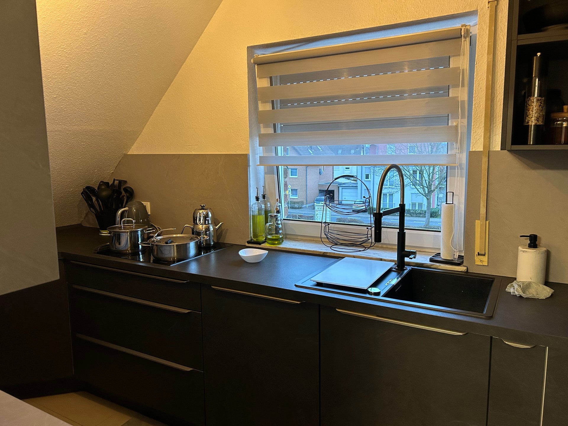 Attraktives Mehrfamilienhaus in zentraler Lage – Rentable Kapitalanlage in Troisdorf